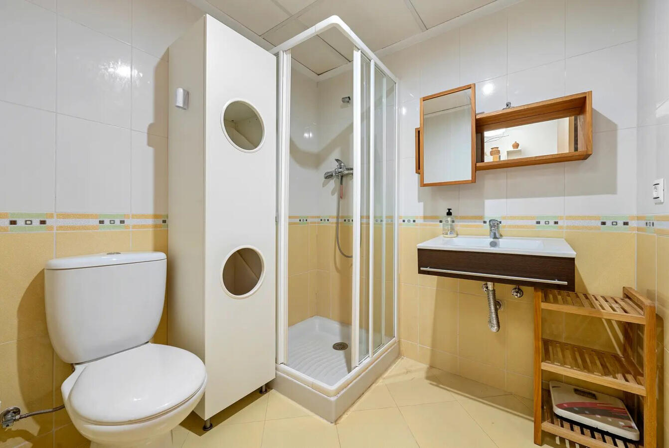 Baño secundario Baño secundario